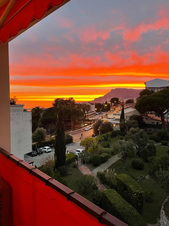 Charmant 2 Pieces Vue Sur Mer Et Monte-Carlo A Roquebrune Cap Martin 외부 사진